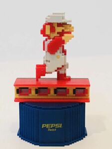 マリオ　フィギュア　任天堂　Nintendo　スーパーマリオ　ペットボトルキャップ　ファイアーマリオ　４０