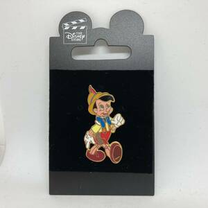♪ ディズニーストア ピノキオ Pinocchio Walking ピンバッジ 2001年 新品