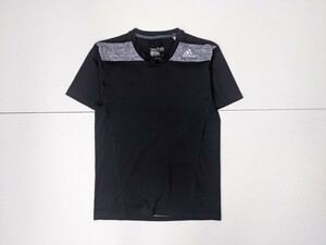 10． adidas techfit climalite アディダス 速乾 メッシュ 半袖トレーニングシャツ 半袖シャツ メンズS 黒 トレーニングウェア x309
