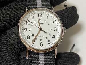 タイメックス TIMEX WEEKENDER ウィークエンダー 腕時計 ナイロンベルト TW2P72200 展示未使用品　