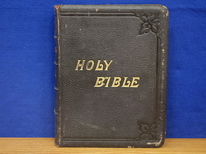 THE HOLY BIBLE　OLD AND NEW TESTAMENTS 新旧訳聖書