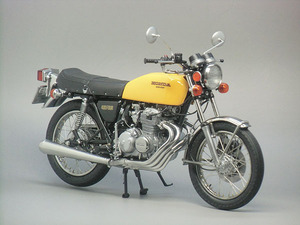 ★ アオシマ　1/12　ホンダ　CB400FOUR　CB400F　ヨンフォア　３９８cc(パラキートイエロー)　スポーク張替え済み!!