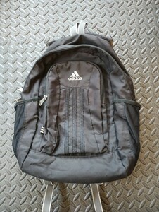 adidas リュック ブラック ②