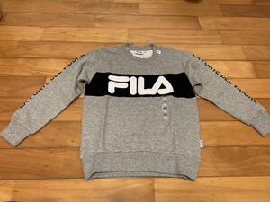 未使用 ★ FILA フィラ トレーナー サイズ130 キッズ 子供 ★ E581-1～2