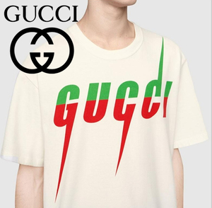 即決 中古「良品」定価71,500円 BTS ジミン着 グッチ GUCCI ブレード 半袖 Tシャツ クリーニング済み ゆうパック送料無料 (ク白)