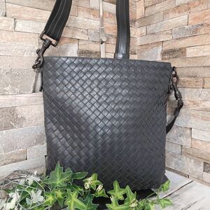 1円【未使用級！】BOTTEGA VENETA ボッテガヴェネタ クロスボディバッグ ショルダーバッグ レザー イントレチャート グレー系 メンズ