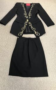 SUGAROA ゴージャス刺繍 セットアップスーツ 黒 バブル期 昭和レトロ