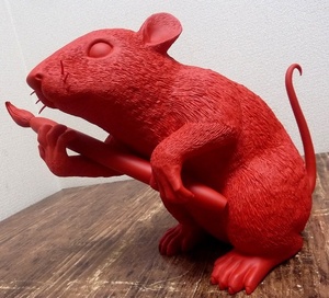 (☆BM)【感謝特別価格】バンクシー LOVE RAT RED Ver MEDICOM TOY Banksy メディコム トイ ラブ ラット Sync 赤いネズミ 置物 オブジェ