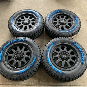 【マッドクロスレンジャー】TOYOオープンカントリーRT 215/65R16C トヨタ200系ハイエース・レジアス　ホワイトレター　車検対応　ブラック