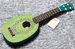 mokmok Ukulele キウイフルーツをデザインした トロピカルな モコモコ ウクレレ　ソプラノサイズ ソフトケース付属　新品　送料無料 即決