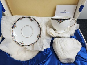 ★★未使用品　美品　１円スタート★★WEDGWOOD　　ウェッジウッド　オズボーン カップ＆ソーサー　2客セット