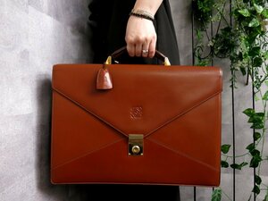 美品●LOEWE ロエベ●メンズ●アナグラム●ロゴ型押し●カーフ レザー 本革●ブリーフケース●キャメル●G金具●A4 書類 ビジネス●Js45946