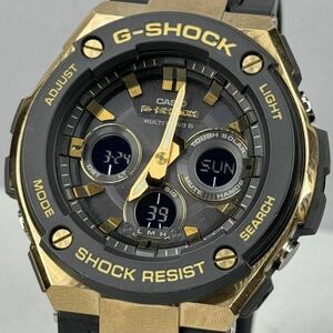 極美品 G-SHOCK GST-W300G-1A9JF GスチールG-STEEL タフソーラー 電波受信 電波ソーラー マルチバンド6 ブラック ゴールド 反転液晶