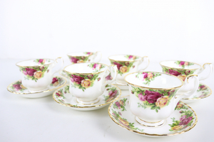 ★ROYAL ALBERT Old Country Roses ロイヤルアルバート オールドカントリーローズ カップ＆ソーサー 食器 005JHFJH05