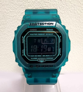極美品 CASIO G-SHOCK DW-B5600G-2JF クリア ブルー デジタル クオーツ 腕時計■Gショック 箱など付属品あり