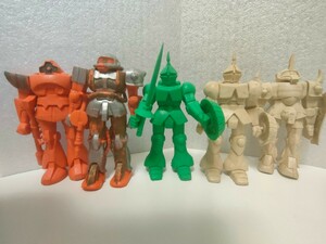 ★★機動戦士ガンダム　ギャン等デカケシジャンク★デカ消し★ビックリマン聖闘士星矢ドラゴンボールキン肉マンガン消しレトロリアルタイプ