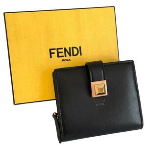 FENDI フェンディ 8M0386 二つ折り財布スタッズ コンパクトウォレット