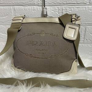 PRADA プラダ ショルダーバッグ バッグ 白タグ