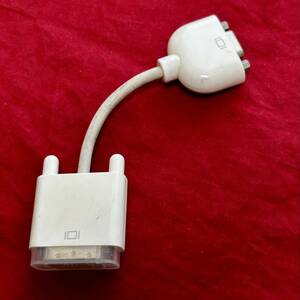 Apple 変換ケーブル DVI to VGA