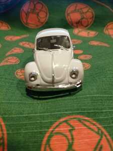 「中古・美品」☆デル・プラド(delprado Car Collection ) 1/43　VW BEETLE ・フォルクスワーゲン　ビートル 