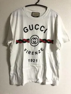 GUCCI ロゴTシャツ