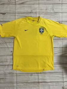 サッカー　ブラジル代表　ユニフォーム　NIKE セレソン　シャツ　半袖　M 黄色　カナリア軍団　ナイキ ゲームシャツ　南米
