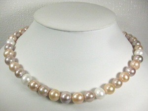 真珠の聖地　美しい９．３mm多色真珠ネックレス　