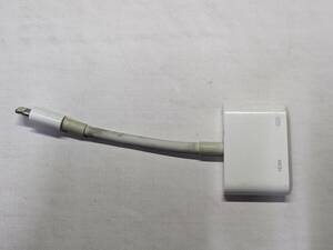 Apple Lightning - Digital AVアダプタ　純正　中古　HDMI出力　ライトニングで同時に充電可能。