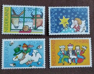 オランダ　1983 児童福祉　4完 寄附金付き　雪だるま　子供　星　ロバ　牛　未使用糊あり