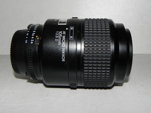 Nikon AF　MICRO Nikkor 105ｍｍ/f 2.8D レンス゛
