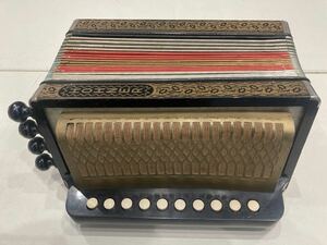 hohner ホーナー　ダイアトニック・アコーディオン　中古品