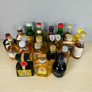 ★【未開封/保管品】 ウイスキー ミニボトル まとめて 21点 古酒 現状品 ミニチュア ベビーボトル お酒 酒 ブランデー SUNTORY サントリー