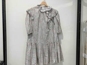 MAISON KITSUNE メゾン　キツネ　34 長袖ワンピース　22SSOLYFLOUNCEPUFFDRESSLIBERTY 総柄ドレスワンピース　ホワイト　コットン