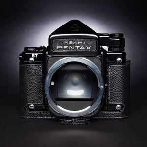 新品 本革 PENTAX ペンタックス 67 / 6X7 / 67TTL 用 カメラケース