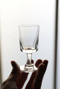 古い手吹きガラスのシンプルな筒型のステム ビストログラス_小 / 19世紀・フランス / 古道具 アンティーク ワイングラス E