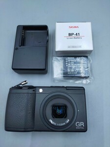 ●ジャンク品 RICOH GR DIGITAL Ⅱ コンパクトデジタルカメラ リコー ブラック 予備バッテリー付き