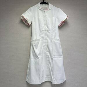 モンブラン LW401-12 ナースワンピース　ローラ アシュレイ　白衣 看護師 ユニフォーム ナース服