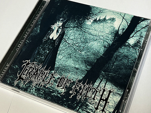 DUSK..... AND HER EMBRACE / CRADLE OF FILTH クレイドル・オブ・フィルス 輸入盤 新品同様