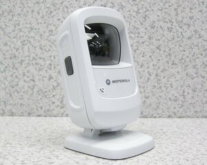 ■4台入荷 Motorola/モトローラー DS9208-SR0000WNNWW ハンズフリー固定式スキャナー 1次元/2次元/PDF417/郵便コード 美品！