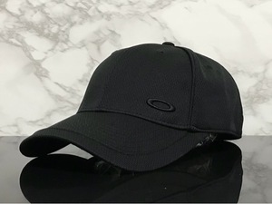 【未使用品】54E★OAKLEY オークリー スポーツキャップ 帽子 CAP 上品で高級感のあるデザインのブラック伸縮素材《伸縮前59㎝～63㎝位迄》