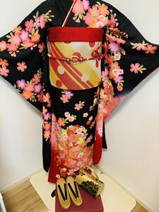 振袖 フルセット袷 正絹 銀通し 金駒刺繍 黒地 赤 ピンク 成人式 結婚式