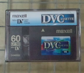 maxell DVM60SE MiniDV テープ 60分新品ですが経年してます。