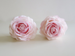 素敵な造花☆　花径8.5cm ローズ ライトピンク（茎長さ10〜12cm) ２本