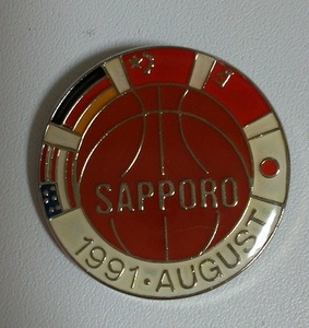 北海道 札幌 バスケットボール バッジ 1991年 AUGUST レトロ 当時物