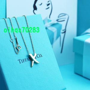 ♪即決♪新品　未使用 TIFFANY &Co. ティファニーキスネックレス　ゴールド 