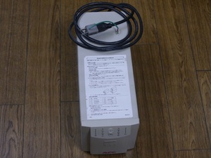 UPS（無停電電源装置）APC社製 SU700J 中古動作品（バッテリーは含まれません）
