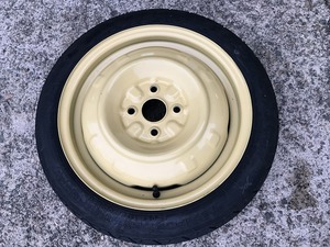 応急タイヤ　T125/70D15 TOYO　15インチ　アクア・ヴィッツなど　スペアタイヤ