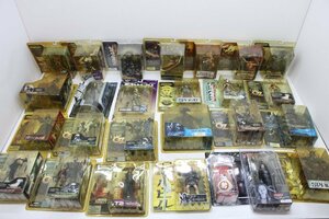 32MS●アメコミ フィギュア まとめ売り 現状品 SPAWN.COM The Art of Spawn Twisted Fairy Tales Land of Oz STAR WARS SVP