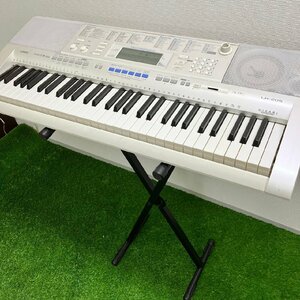 【中古品】『5-080』CASIO カシオ 電子ピアノ キーボード LK-250 61鍵盤 ACアダプター スタンド