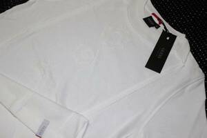新品本物即決　S　GUESS　ゲス　半袖Tシャツ　有名ブランド　綿100%　ホワイト　白　シンプルでコーディネートしやすいデザインです！